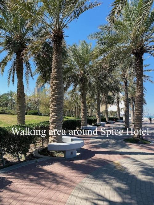 Spice Hotel Kuwait City Eksteriør bilde
