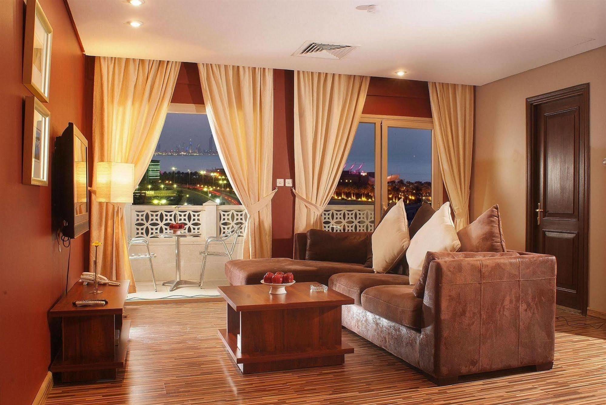 Spice Hotel Kuwait City Eksteriør bilde